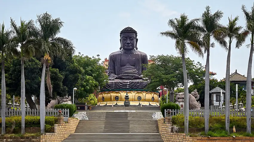 Jak Budda został świętym Jozafatem. Świat chrześcijański wobec założyciela buddyzmu
