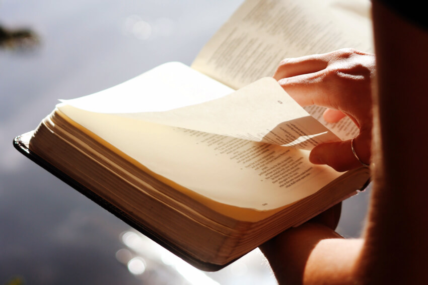 "Rozmyślania nad Biblią"