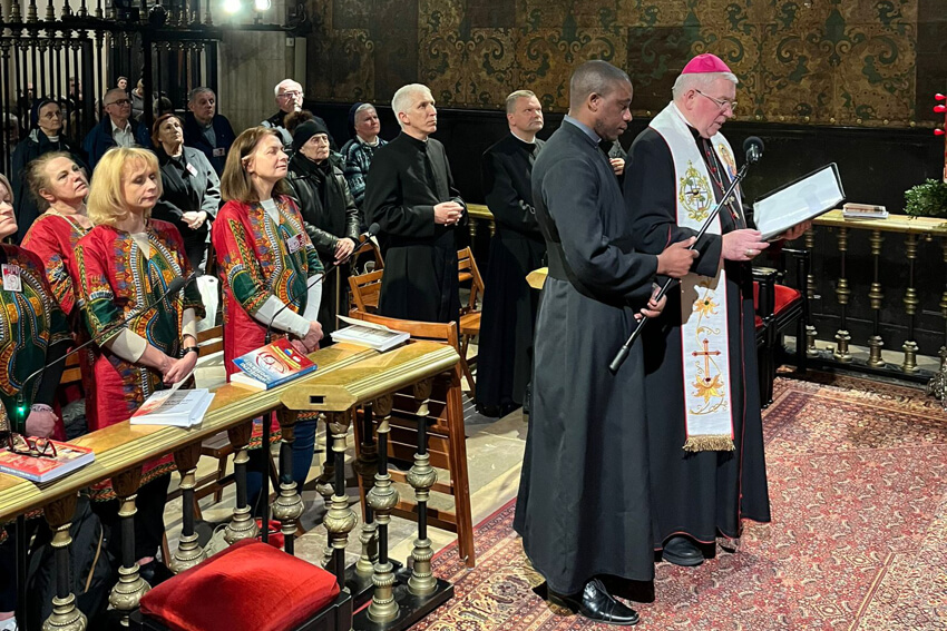 Rozważanie bp. Jerzego Mazura SVD podczas Czuwania Rodziny Arnoldowej 2023