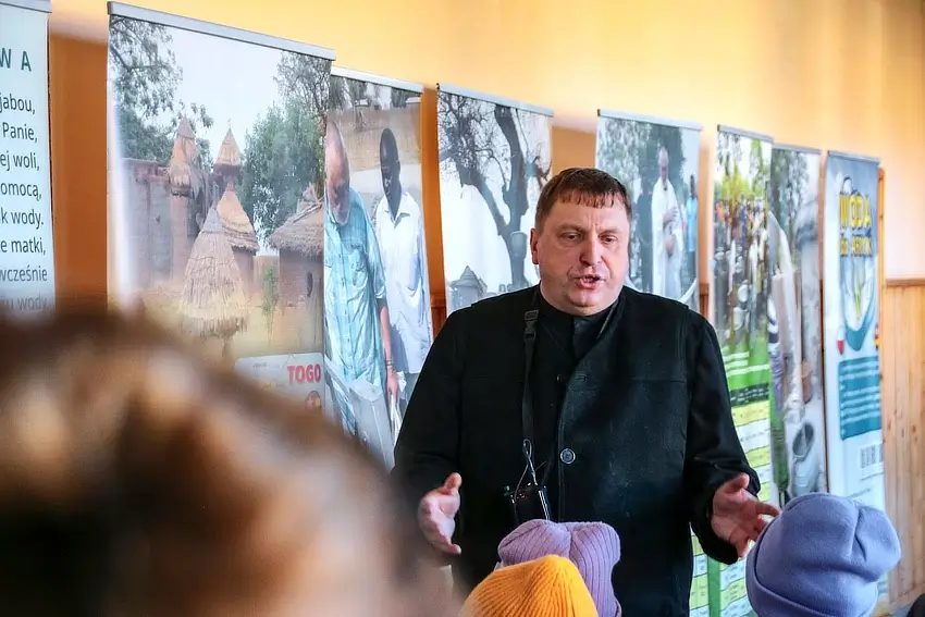 Werbistowska wystawa na XI Nowotarskim Dniu Misyjnym