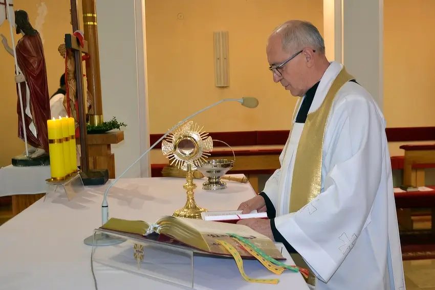 monstrancja zoti togo02