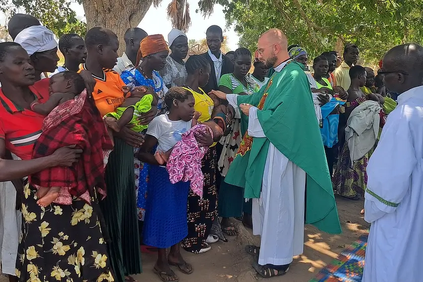 Źródła światła w mroku strachu i niepewności